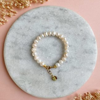 Armband "Love in White"