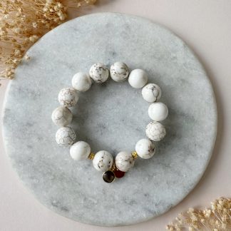 Howlith "White Mountain"